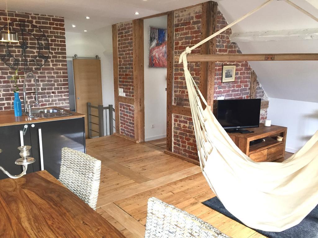 Le Loft Du Clocheton Apartment Etretat Bagian luar foto